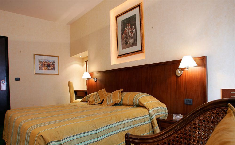 The Mayflower 4* Beirut